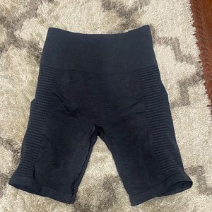 Alphalete seamless biker shorts